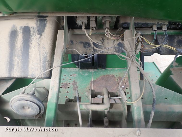 image for item HR9850 1997 John Deere Gator  utility vehicle