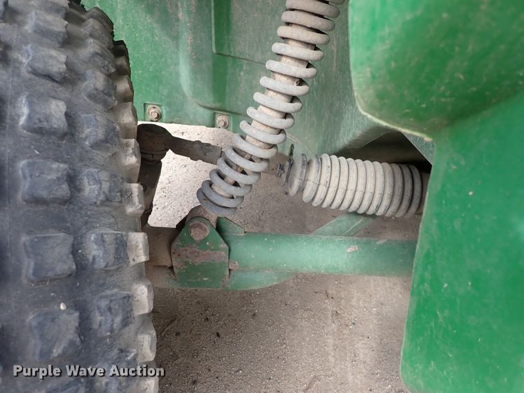 image for item HR9850 1997 John Deere Gator  utility vehicle