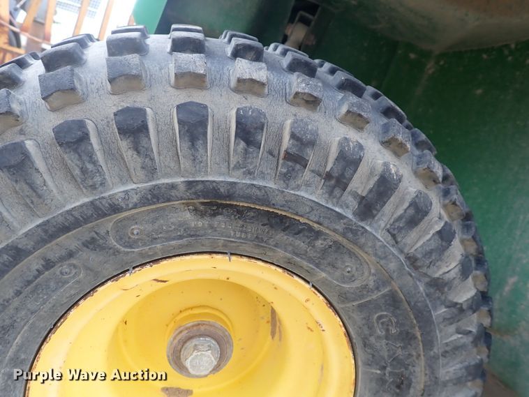 image for item HR9850 1997 John Deere Gator  utility vehicle