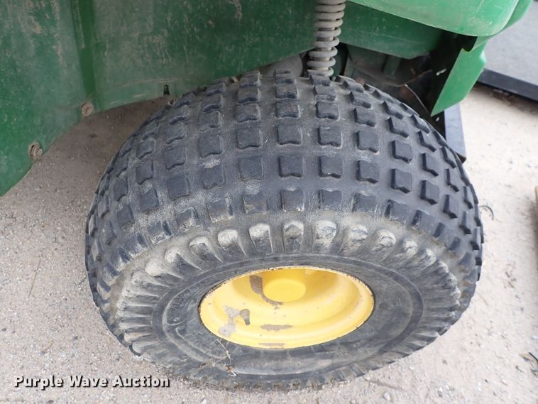 image for item HR9850 1997 John Deere Gator  utility vehicle