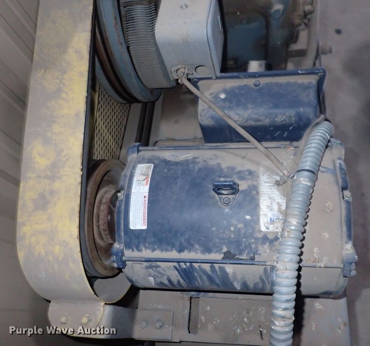 image for item HR9872 Quincy 3257  air compressor