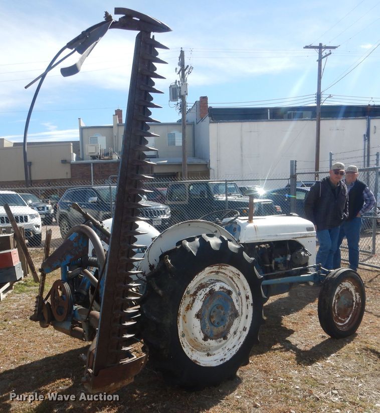 image for item HU9393 Ford 9N  tractor