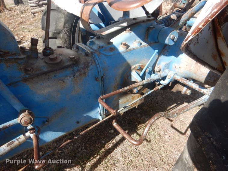 image for item HU9393 Ford 9N  tractor