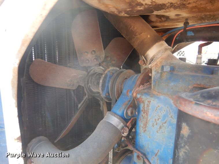 image for item HU9393 Ford 9N  tractor