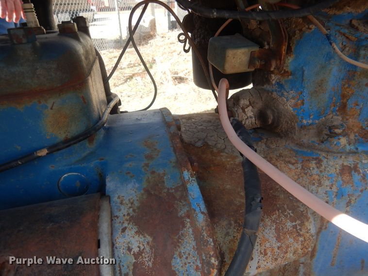 image for item HU9393 Ford 9N  tractor