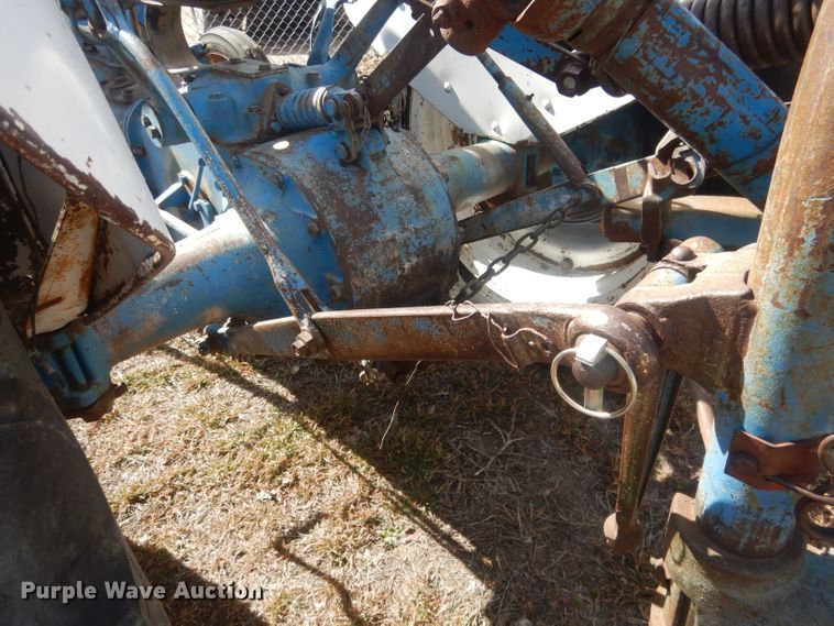 image for item HU9393 Ford 9N  tractor