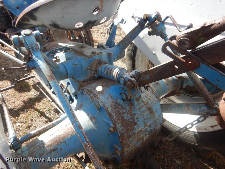 image for item HU9393 Ford 9N  tractor