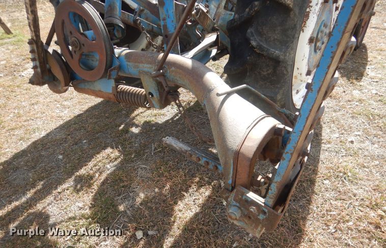 image for item HU9393 Ford 9N  tractor