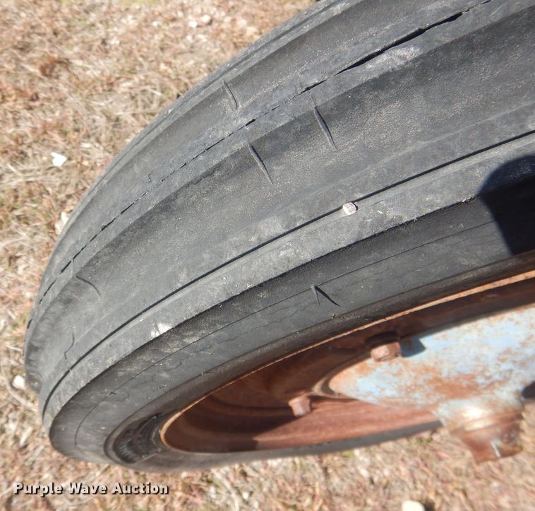 image for item HU9393 Ford 9N  tractor