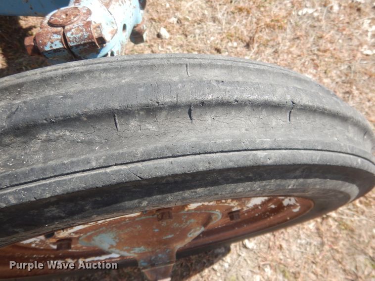 image for item HU9393 Ford 9N  tractor