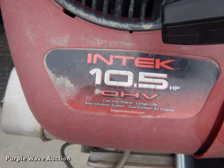 image for item HU9394 2007 Vestil  all terrain pallet jack