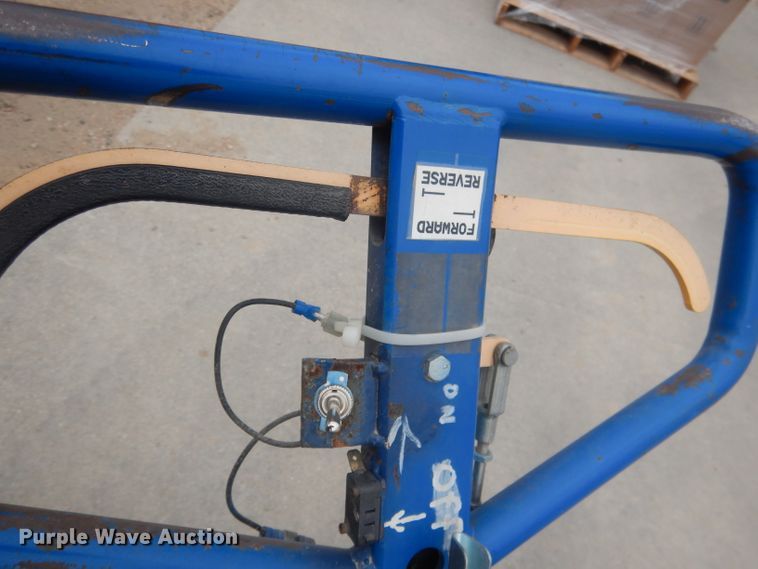 image for item HU9394 2007 Vestil  all terrain pallet jack