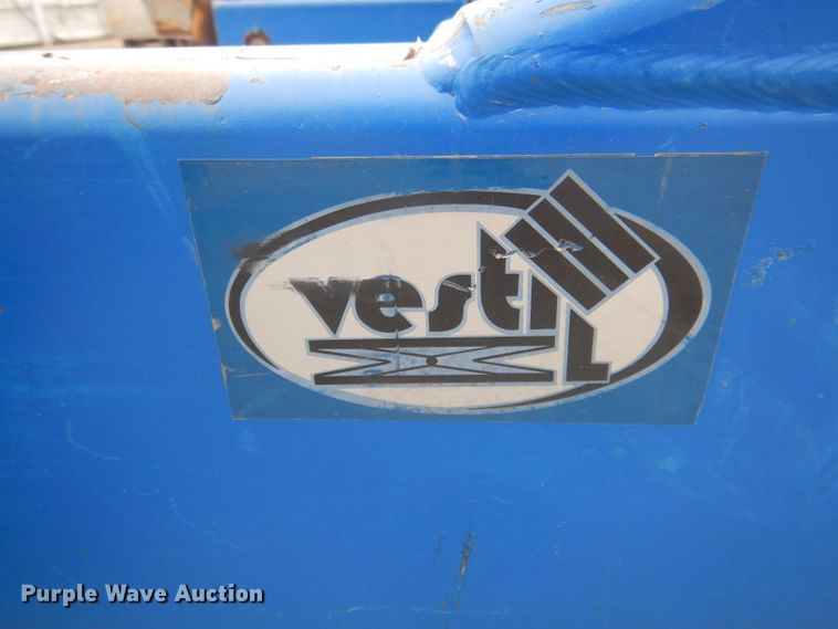 image for item HU9394 2007 Vestil  all terrain pallet jack