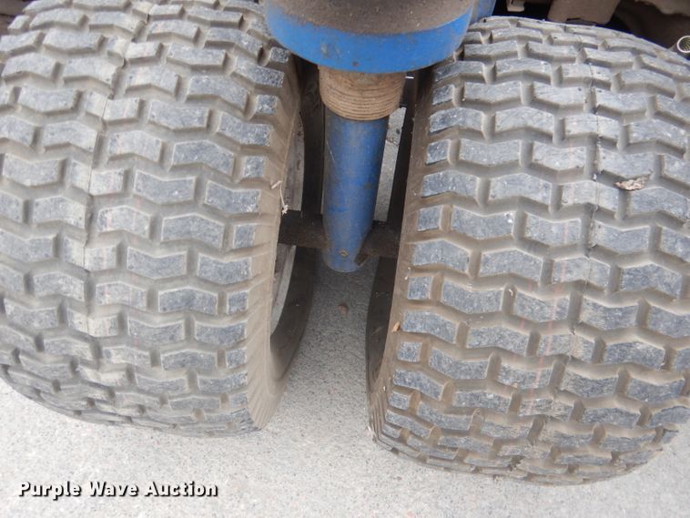 image for item HU9394 2007 Vestil  all terrain pallet jack