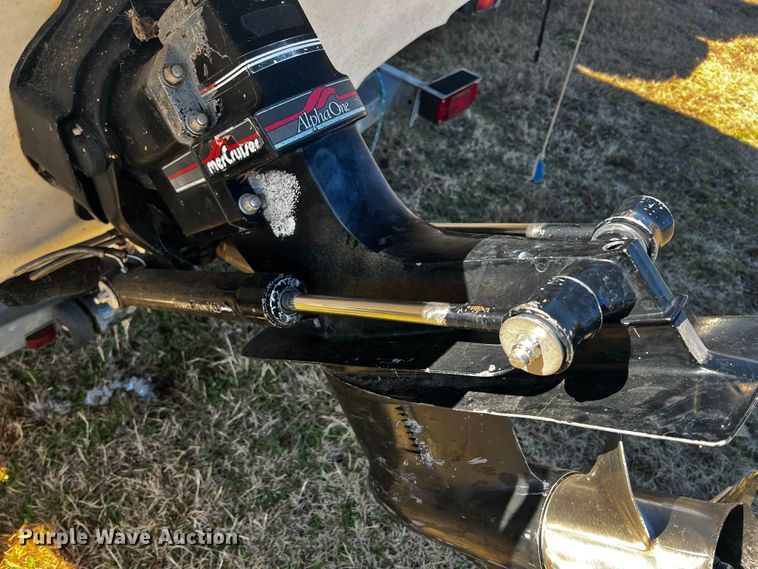 image for item ID9744 1987 Sea Ray S-23  boat