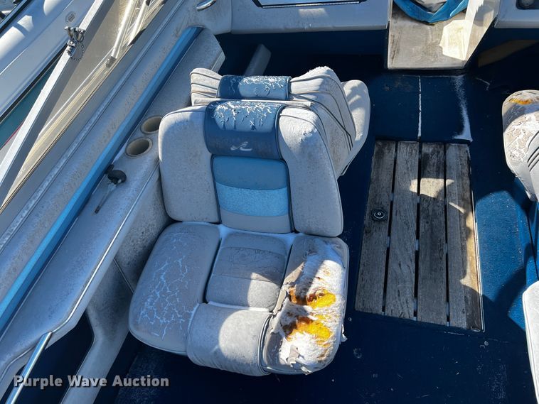 image for item ID9744 1987 Sea Ray S-23  boat