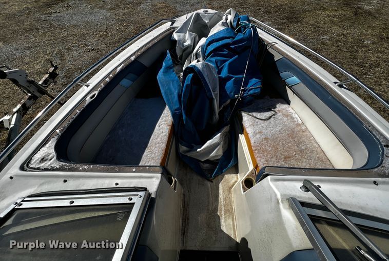 image for item ID9744 1987 Sea Ray S-23  boat