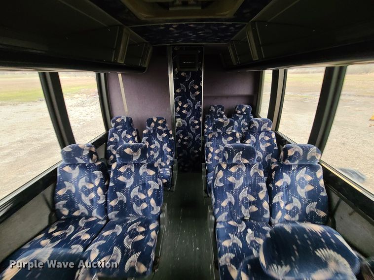 image for item IF9464 1997 Prevost  coach bus