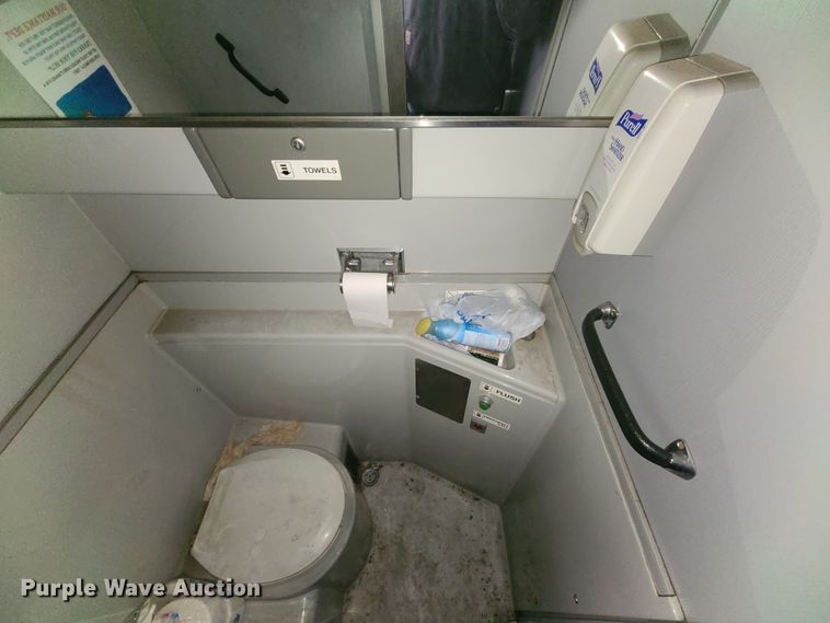 image for item IF9464 1997 Prevost  coach bus