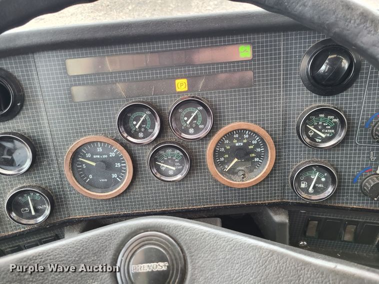 image for item IF9464 1997 Prevost  coach bus