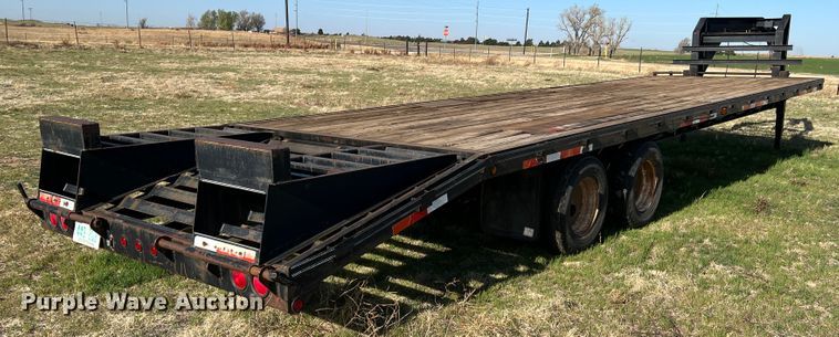 image for item IG9372 2005 Legend  equipment trailer