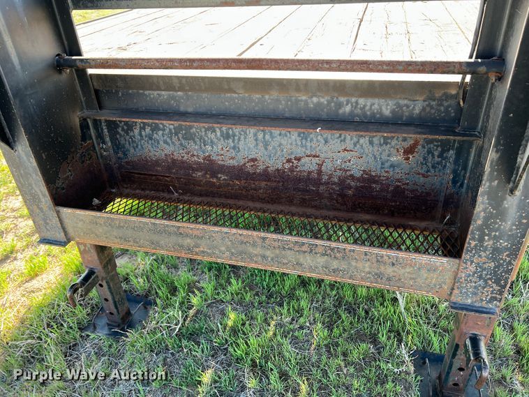 image for item IG9372 2005 Legend  equipment trailer