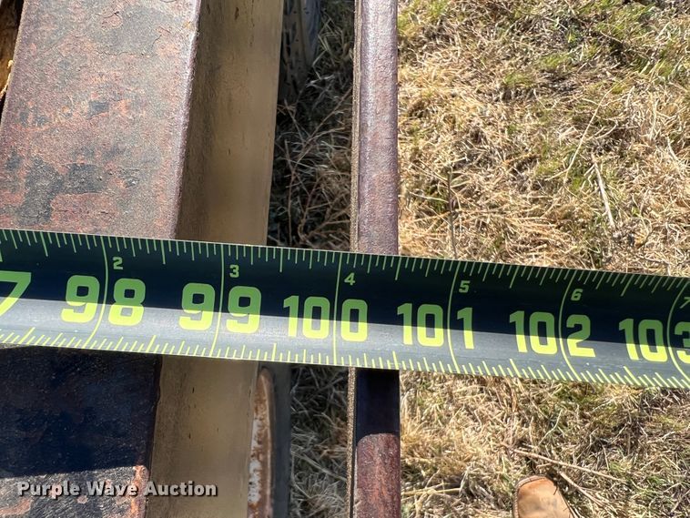 image for item IG9372 2005 Legend  equipment trailer