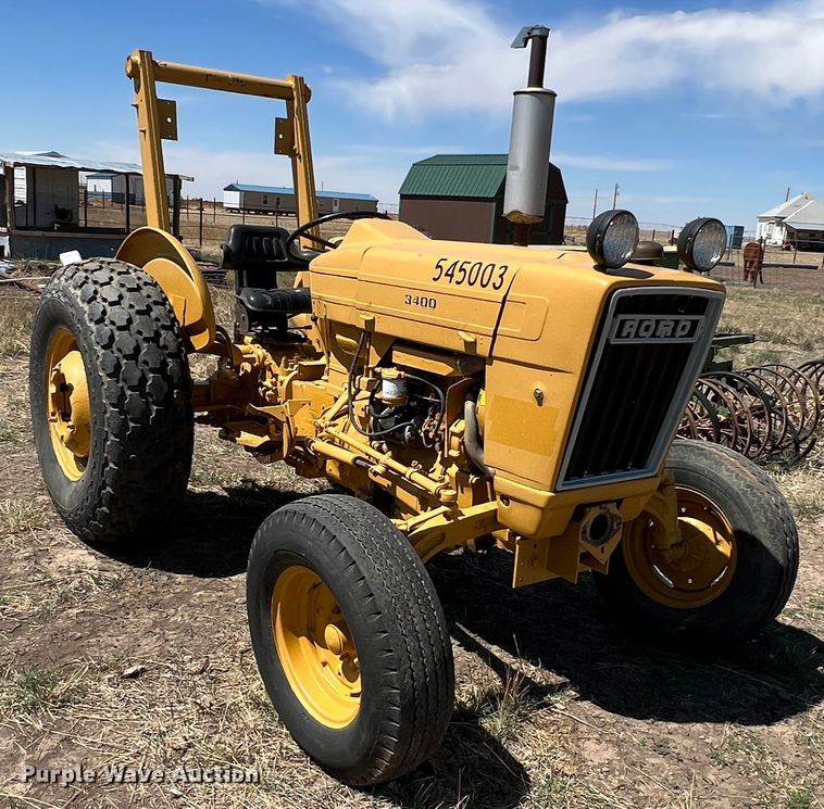 image for item IG9401 Ford 3400  tractor