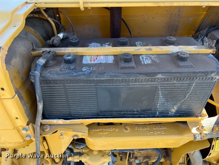 image for item IG9401 Ford 3400  tractor