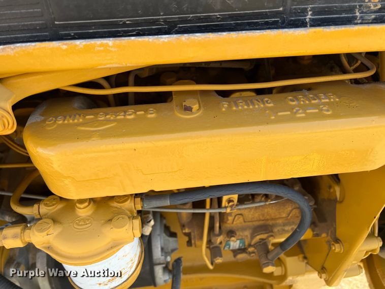 image for item IG9401 Ford 3400  tractor