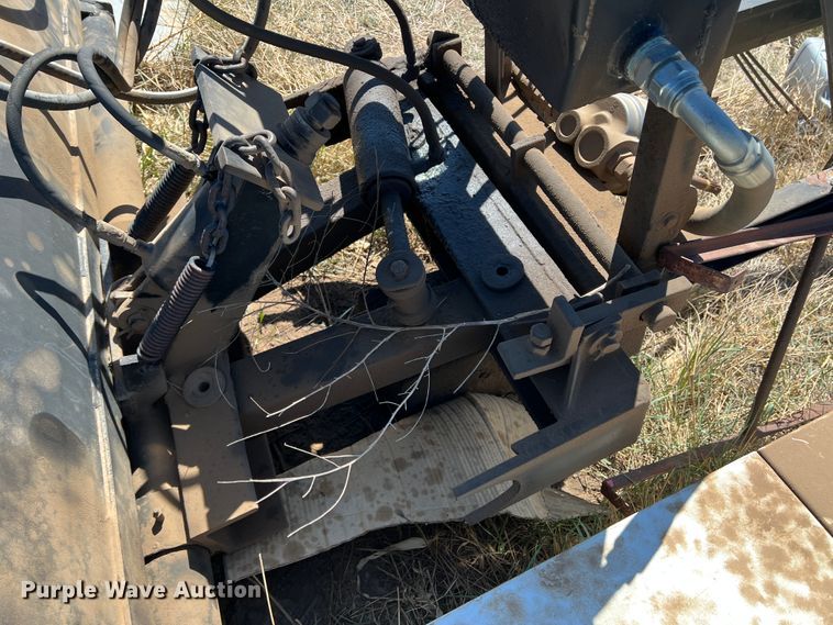 image for item IG9401 Ford 3400  tractor