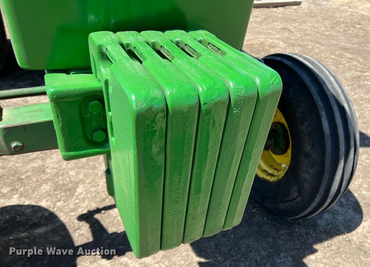 image for item IG9402 1976 John Deere 4430  tractor