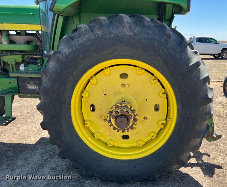 image for item IG9402 1976 John Deere 4430  tractor