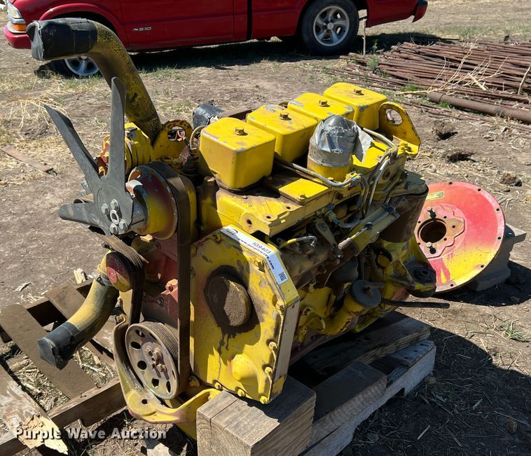 image for item IG9403 Cummins 4B3.9-C  engine