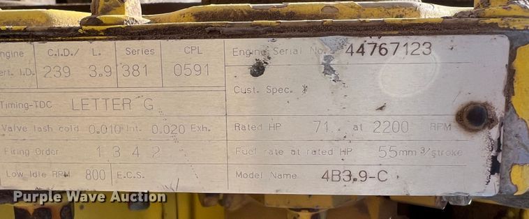 image for item IG9403 Cummins 4B3.9-C  engine