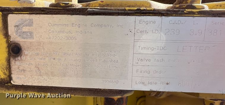 image for item IG9403 Cummins 4B3.9-C  engine