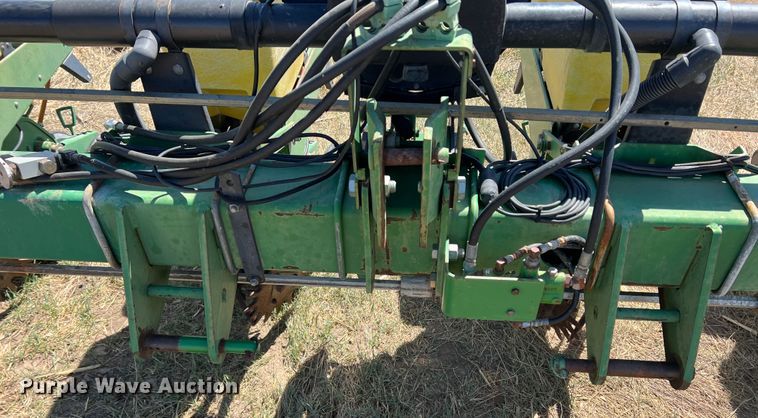 image for item IG9404 John Deere 7300 MaxEmerge 2  planter