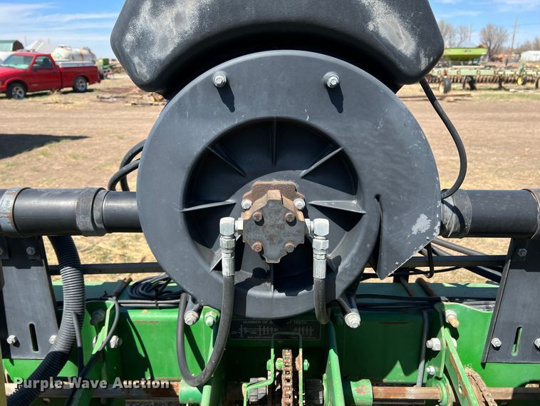 image for item IG9404 John Deere 7300 MaxEmerge 2  planter