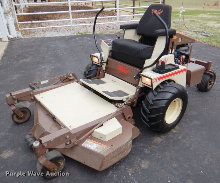 image for item IH9237 Grasshopper 725G2  ZTR lawn mower