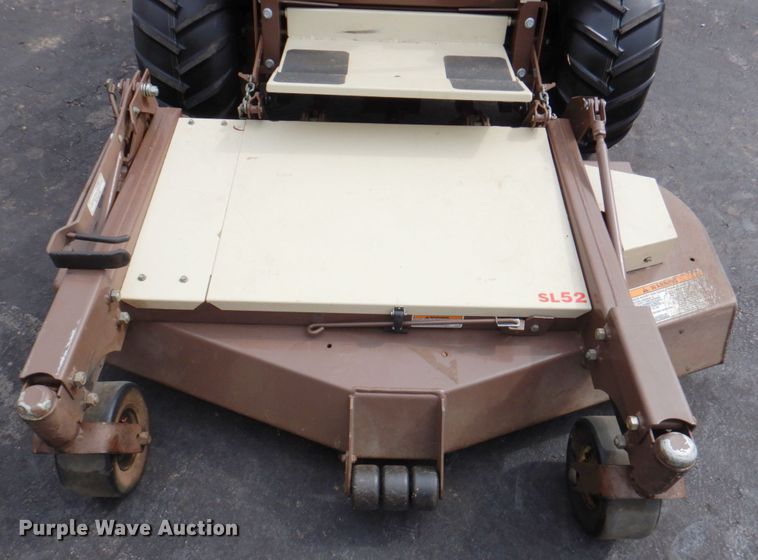 image for item IH9237 Grasshopper 725G2  ZTR lawn mower