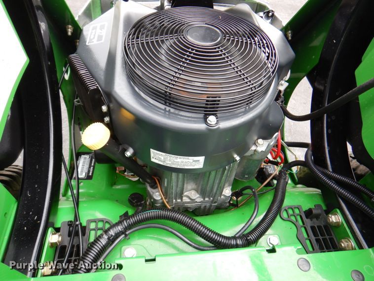 image for item IH9238 2009 John Deere Z830A  ZTR lawn mower