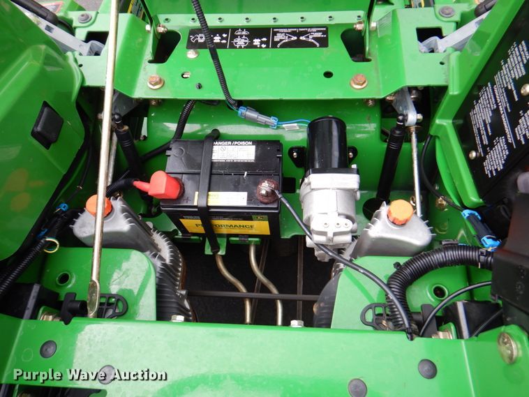 image for item IH9238 2009 John Deere Z830A  ZTR lawn mower