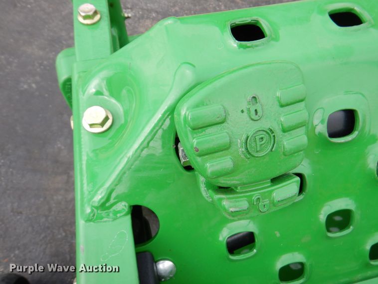 image for item IH9238 2009 John Deere Z830A  ZTR lawn mower