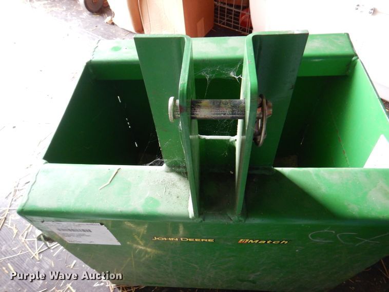 image for item IH9240 John Deere  ballast box