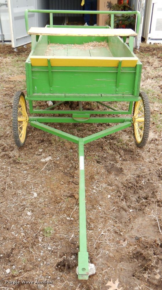 image for item IH9241 Comer Mfg  horse carriage