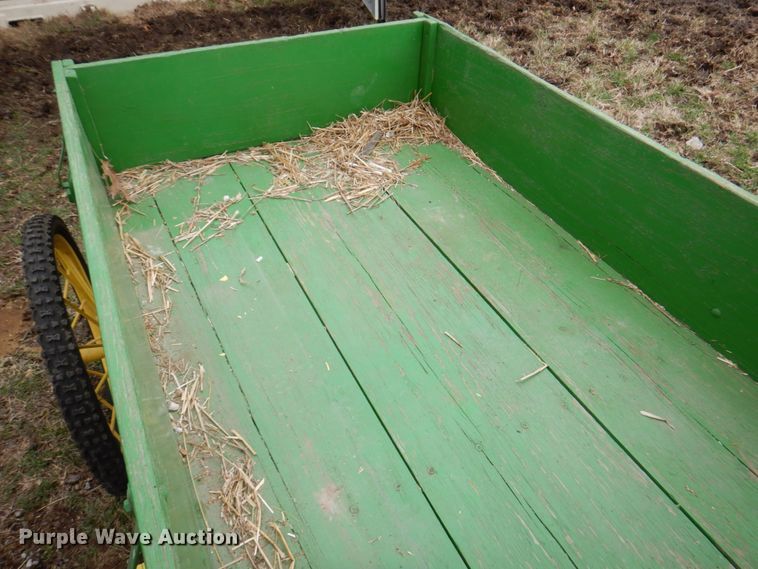 image for item IH9241 Comer Mfg  horse carriage