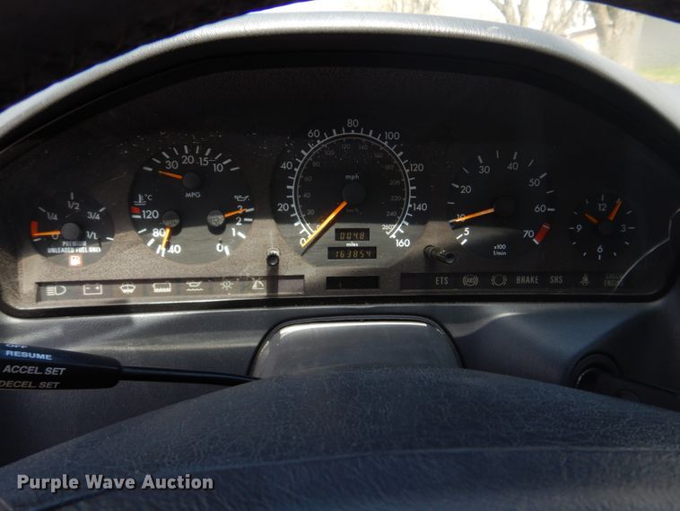 image for item IM9695 1996 Mercedes Benz SL320 Roadster  convertible