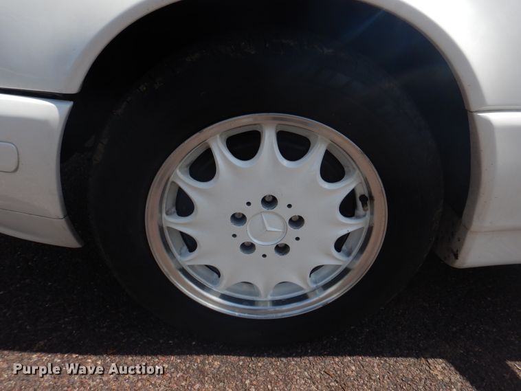 image for item IM9695 1996 Mercedes Benz SL320 Roadster  convertible