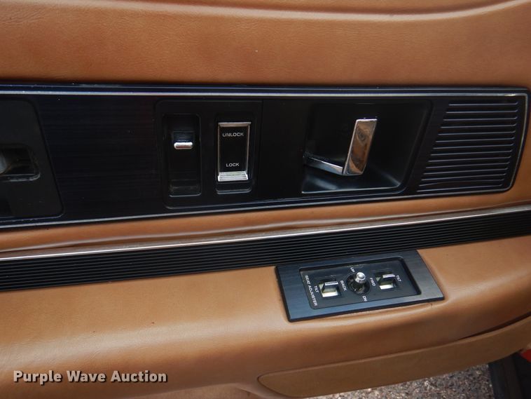 image for item IM9696 1988 Buick Reatta