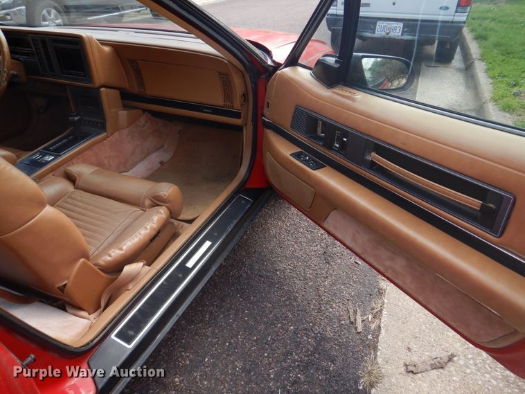 image for item IM9696 1988 Buick Reatta